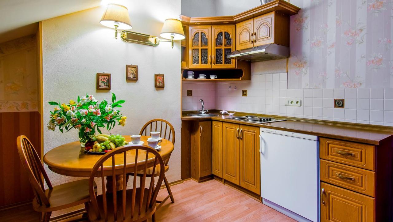 Boutique Apart-Hotel Sherborne เคียฟ ภายนอก รูปภาพ