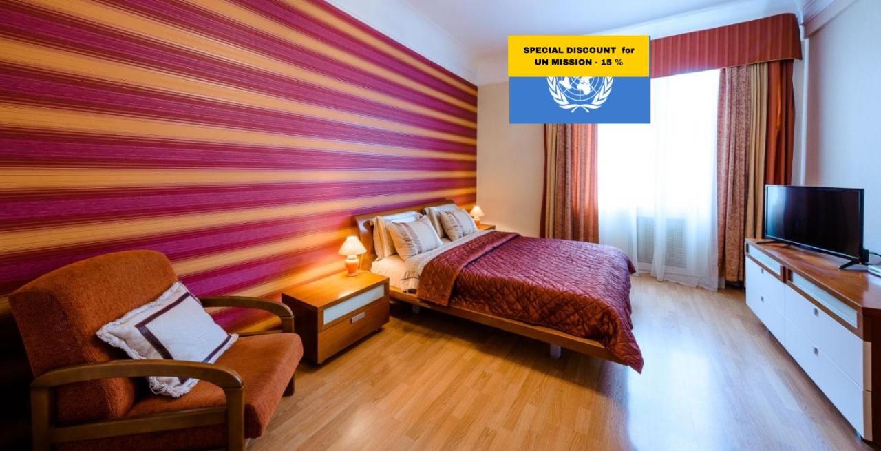 Boutique Apart-Hotel Sherborne เคียฟ ภายนอก รูปภาพ