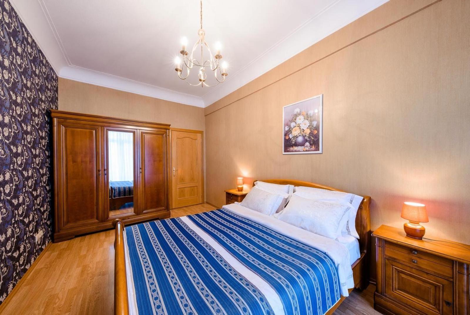 Boutique Apart-Hotel Sherborne เคียฟ ภายนอก รูปภาพ