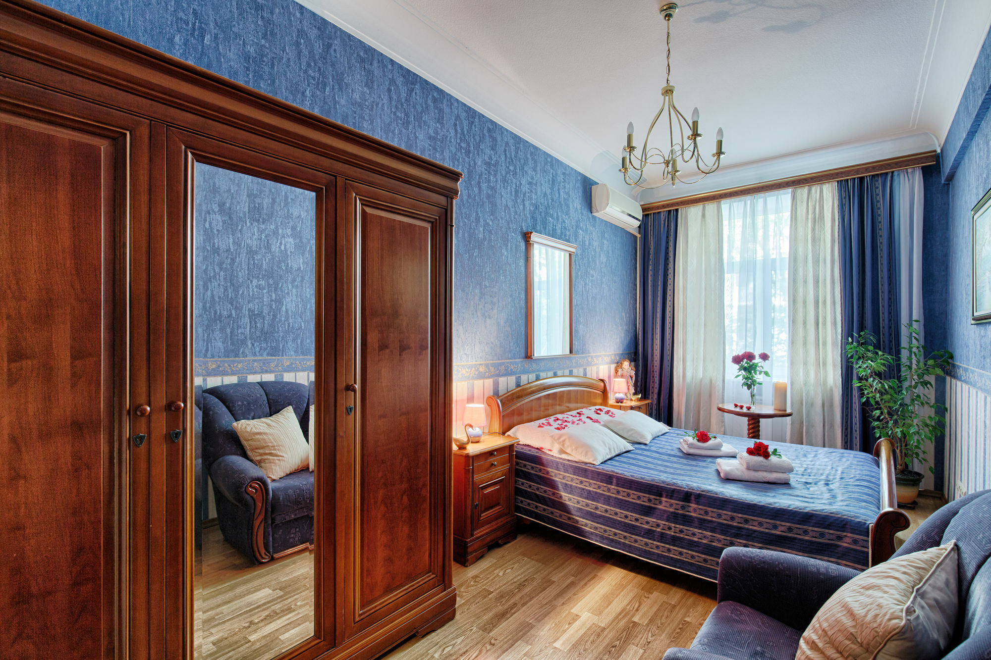 Boutique Apart-Hotel Sherborne เคียฟ ภายนอก รูปภาพ